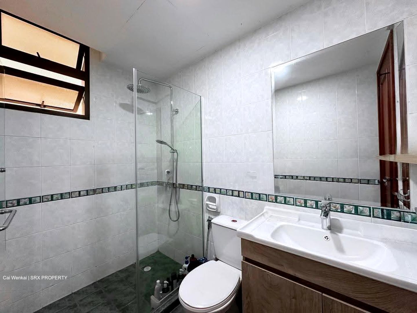 Seletaris (D27), Condominium #623481231